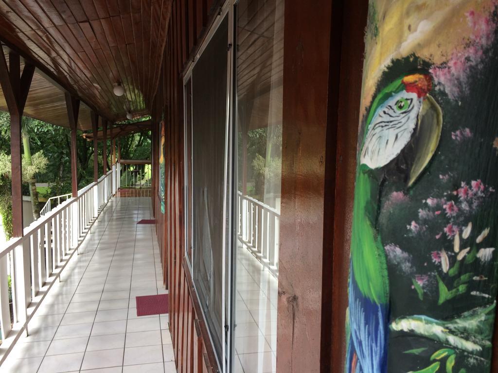 Hostel Rio Danta La Fortuna Exterior photo